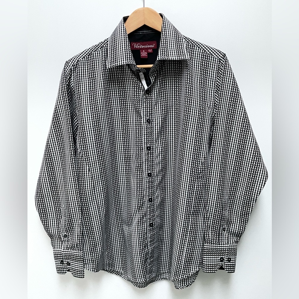 Victorious Men's Long Sleeve Button Up Plaid Shirt Black/Gray/White Size:S